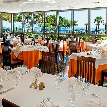 Ξενοδοχείο Regent's 4*