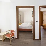 Hotel Regent's 4*