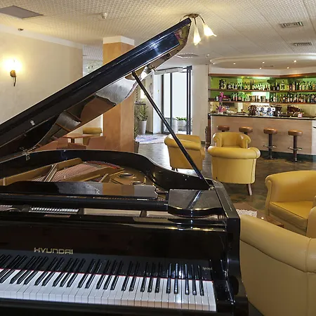 Regent's Otel 4*