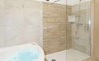 丽景酒店 4*