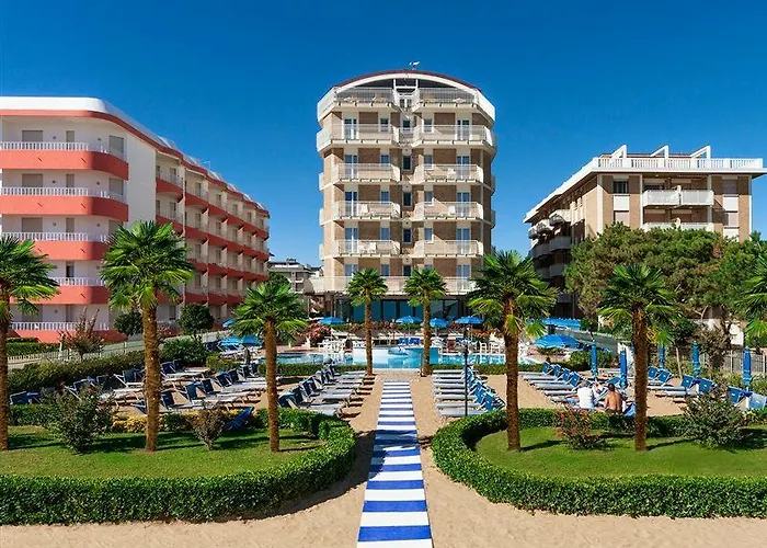 Regent's 4*