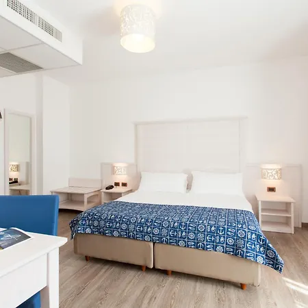 Regent's Отель Лидо-ди-Езоло