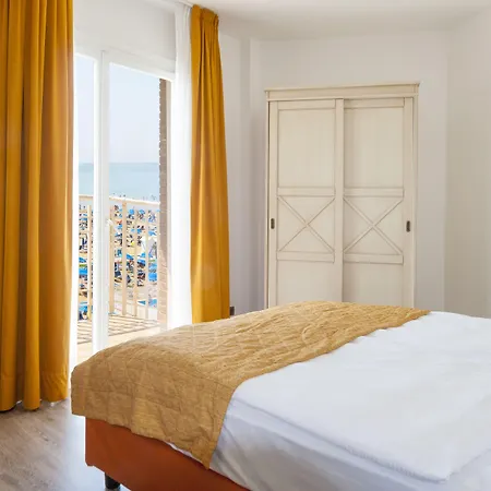 Regent's Отель 4*